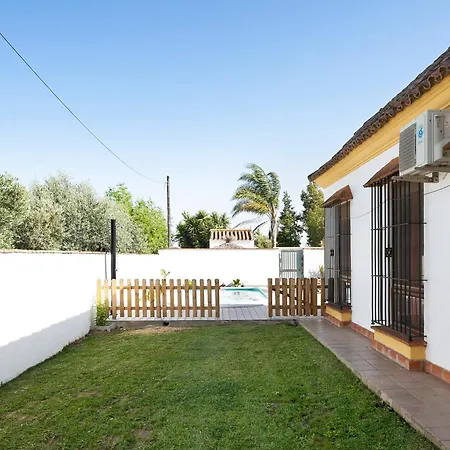 Casa Villanueva 1 -solo Familias בית כפרי