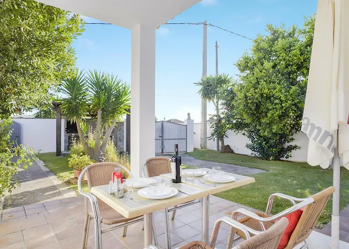 Casa Villanueva 1 -solo Familias *