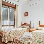 Casa Villanueva 1 -solo Familias Country house *